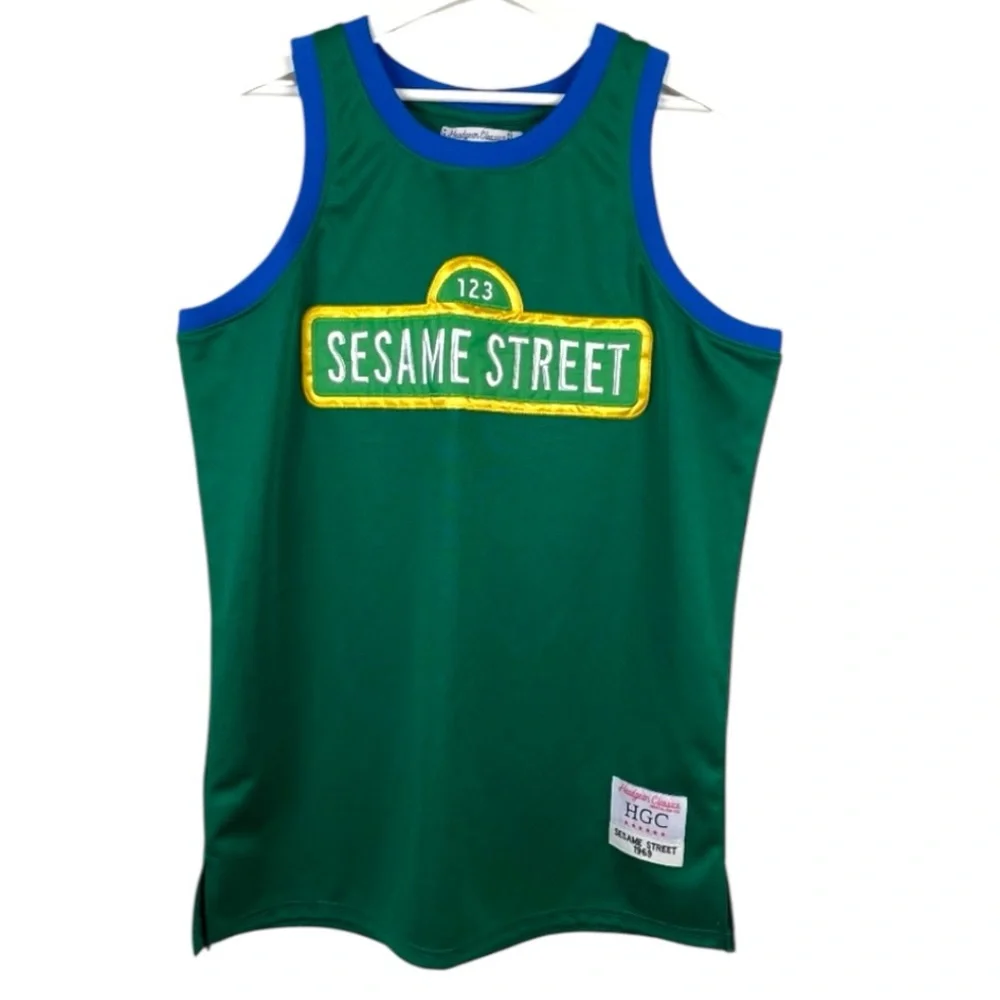 Headgear Classics Mens Sesame Street 1969 Embroidered Basketball Jersey 2XL - Picture 1 of 9